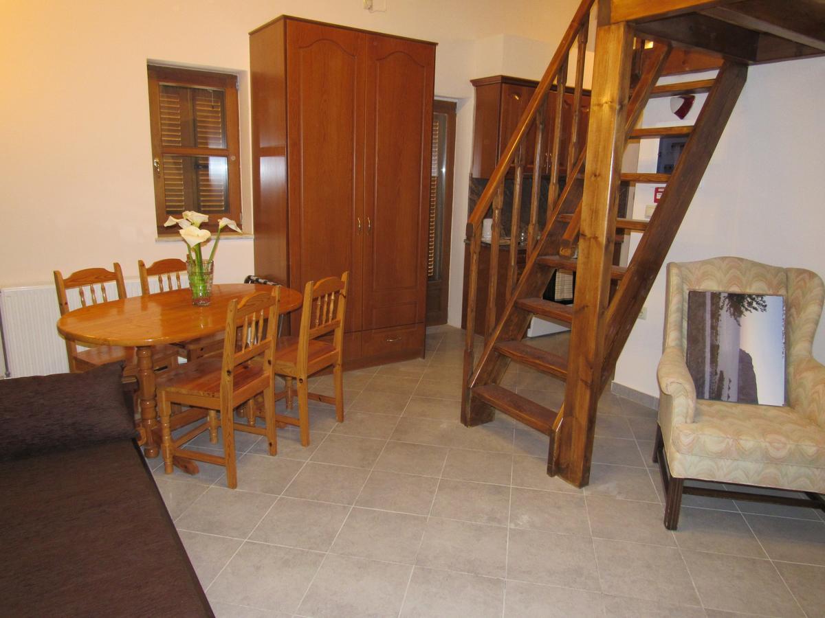 Appartamento Kyrimi Yerolimin Esterno foto